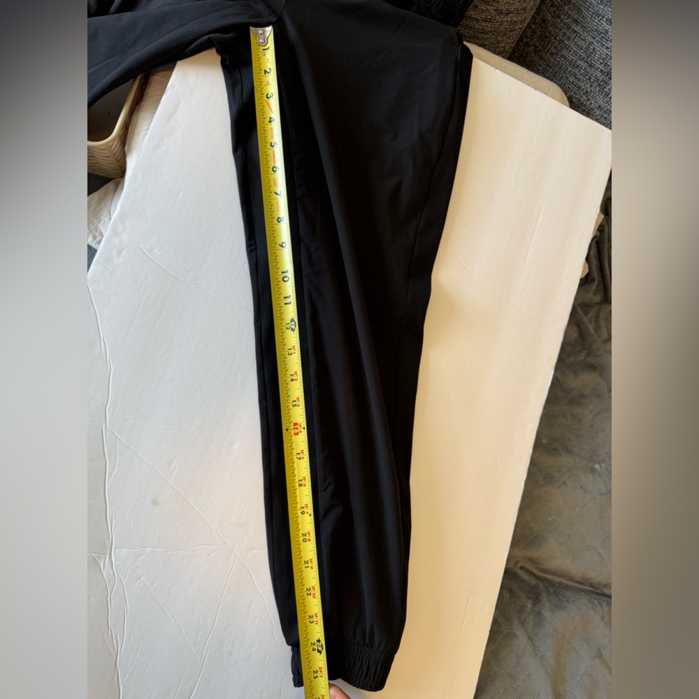 Athleta Black women's Joggers with Ribbed Side Panels Size 2P - Picture 12 of 13